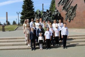 Read more about the article Честь и слава героям